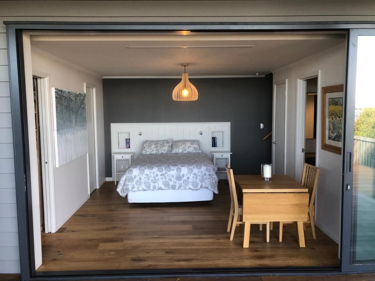 Studio Or Cabin On Whitby 넬슨 외부 사진