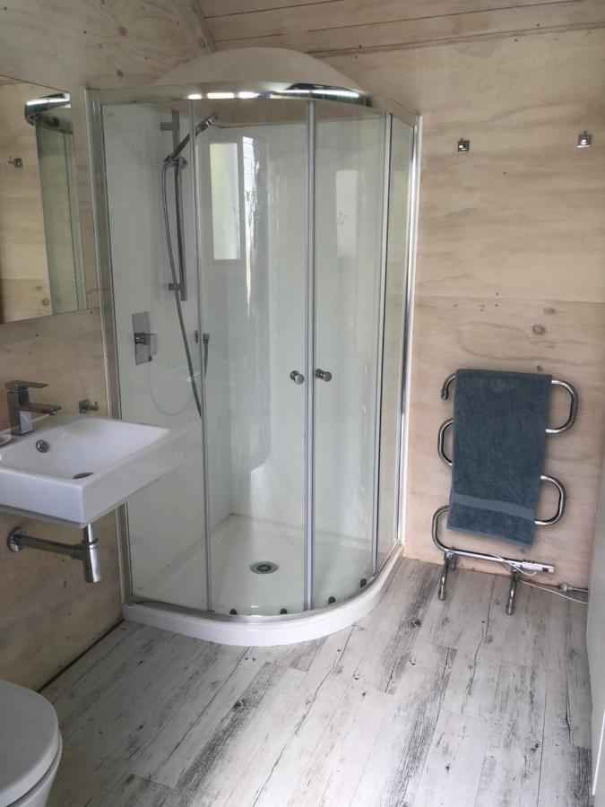 Studio Or Cabin On Whitby 넬슨 외부 사진