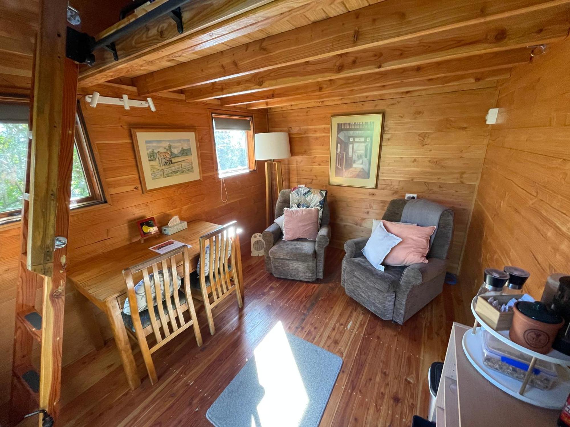 Studio Or Cabin On Whitby 넬슨 외부 사진